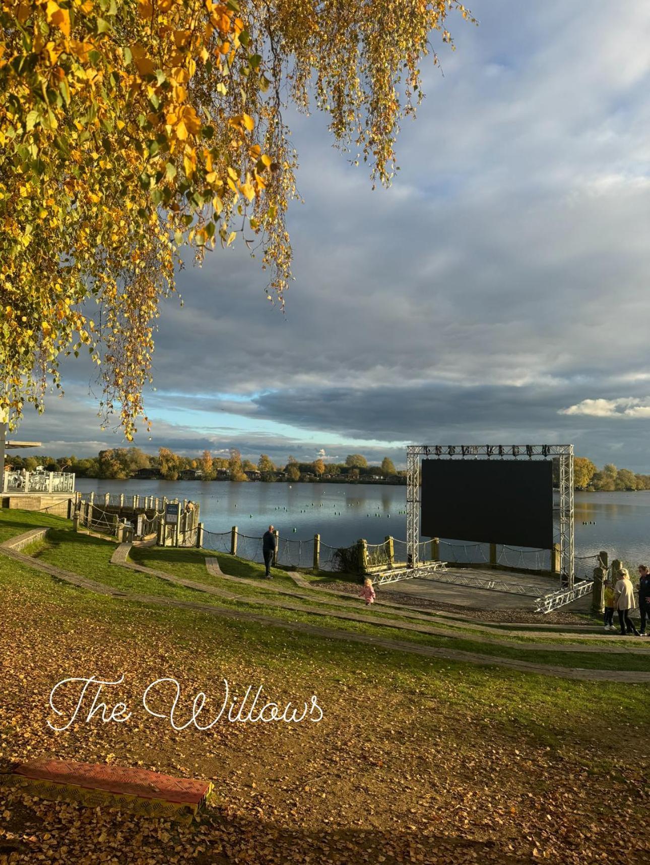 The Willows Jet Ski Lake View Tattershall Lakes Hotel Exterior photo